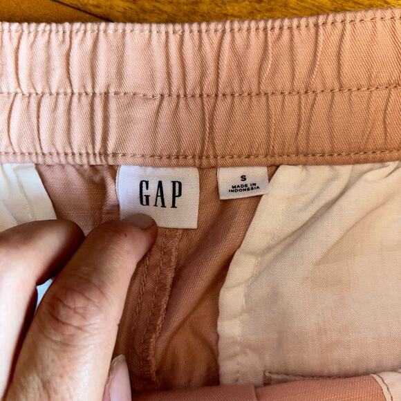 Gap Girlfriend Utility Khakis Small pink capri crop pants - Picture 7 of 10